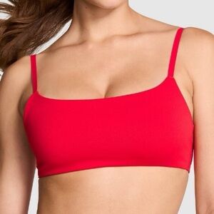 Relay Square-Neck Sports Bra